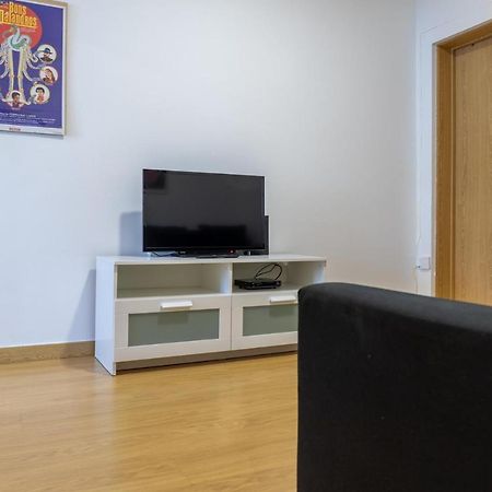Entrecampos - Family Apartment With Terrace Lisbon Luaran gambar