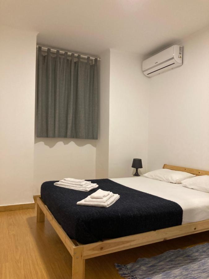 Entrecampos - Family Apartment With Terrace Lisbon Luaran gambar